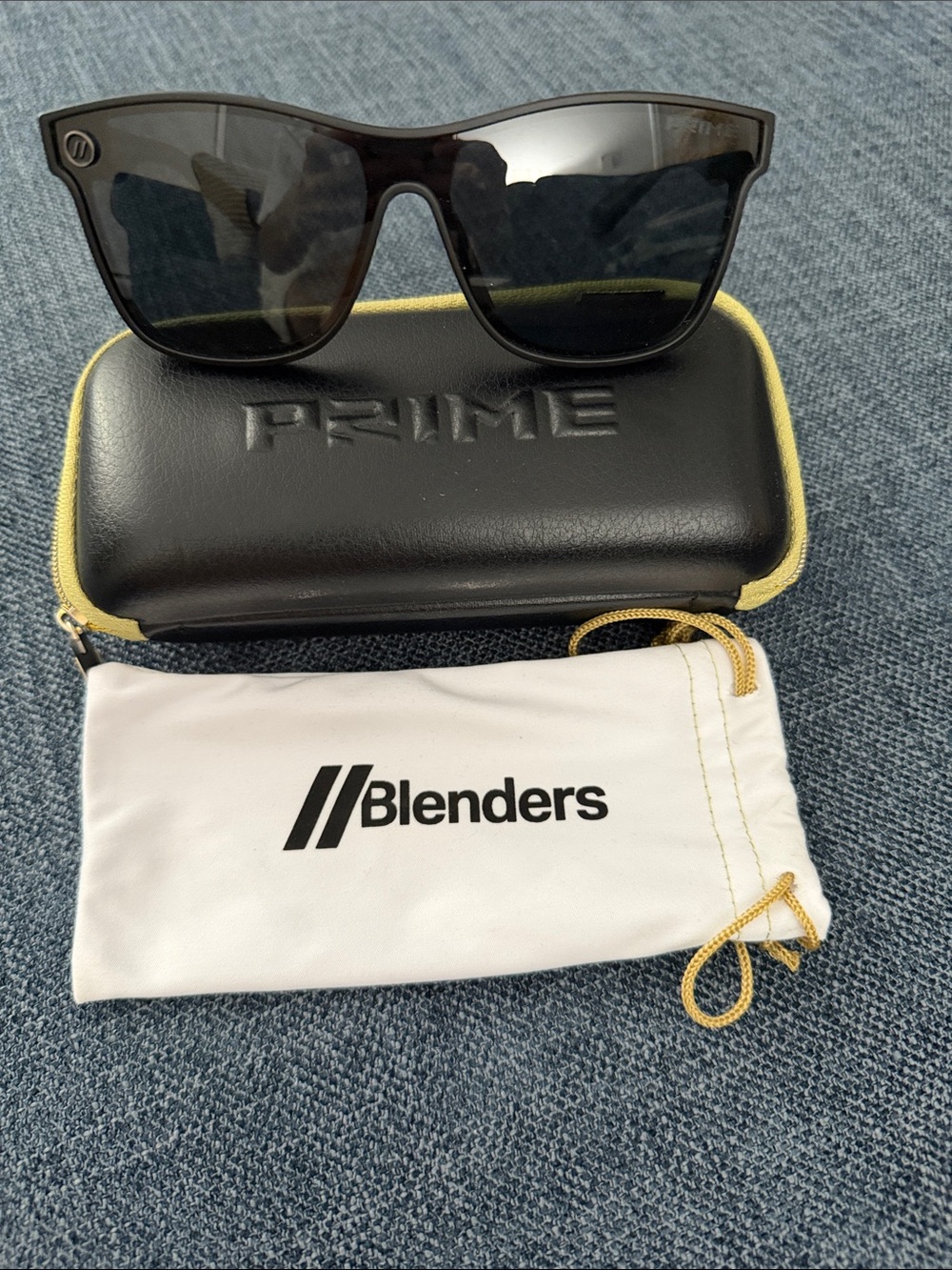 Blenders Black Polarized Men's Sunglasses with Prime Case